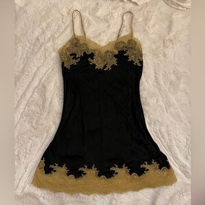 Natori Women's Enchant silky Slip Chemise with lace detail and adjustable straps